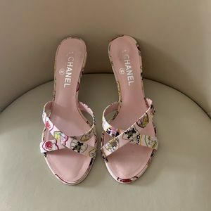 Chanel Kitten heels